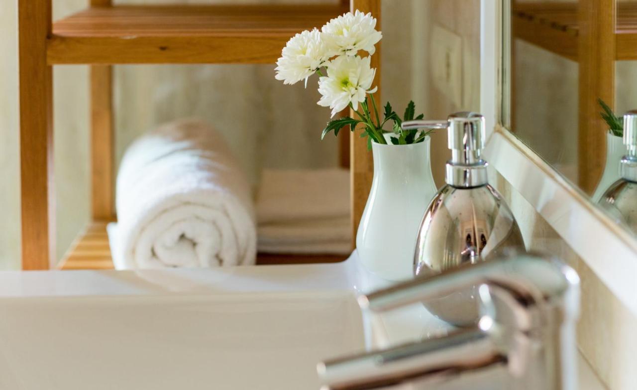 Apartamentos Altamira เซบีญา ภายนอก รูปภาพ
