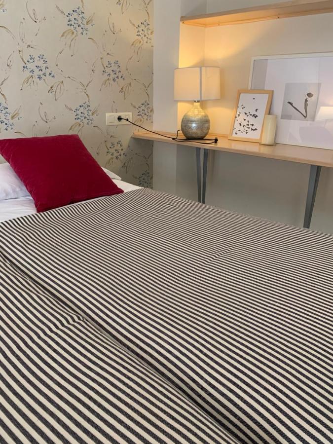 Apartamentos Altamira เซบีญา ภายนอก รูปภาพ