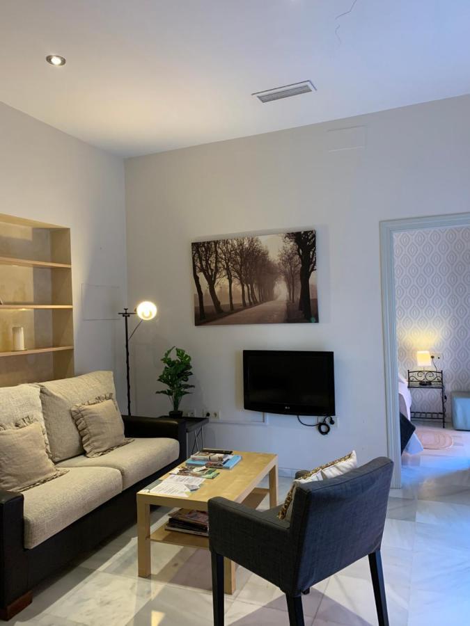 Apartamentos Altamira เซบีญา ภายนอก รูปภาพ